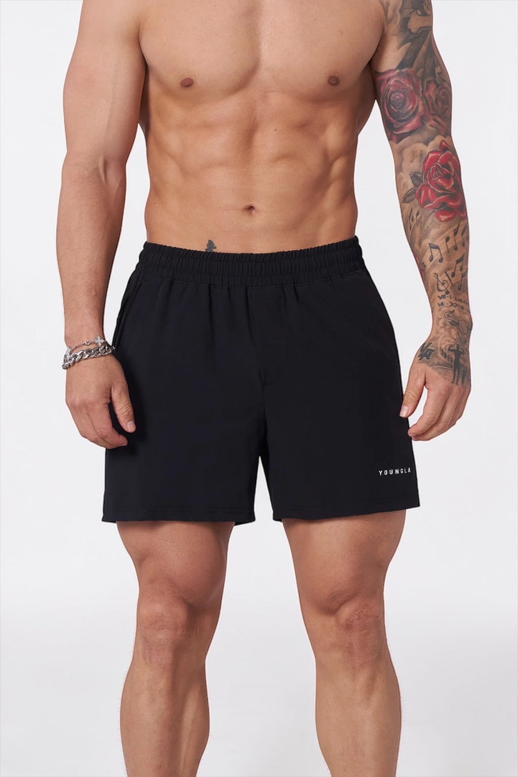 1022 - STAPLE SHORTS 4.5"